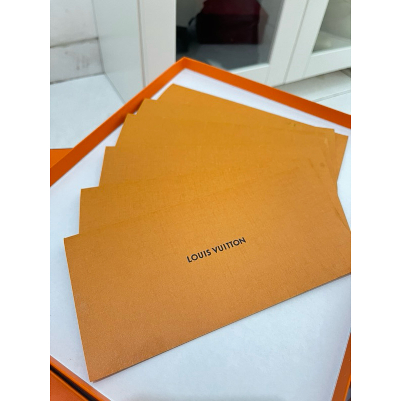 

Amplop Envelope LV Louis Vuitton Original / Amplop Riciep LV