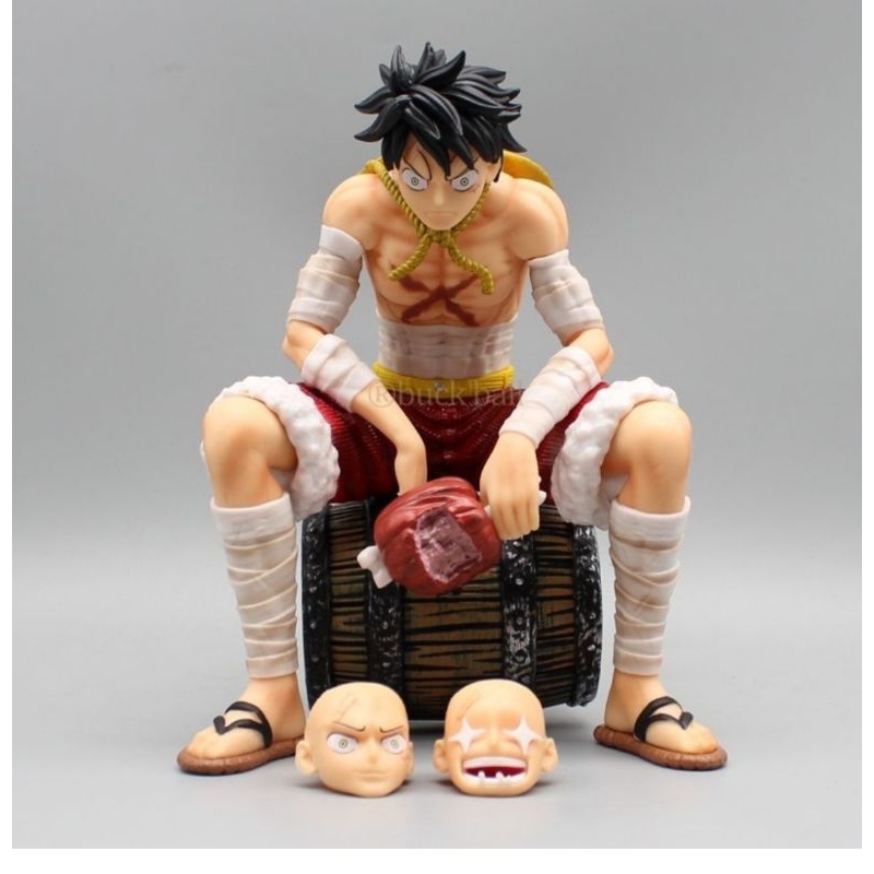 action figure Monkey d Luffy duduk 3 wajah