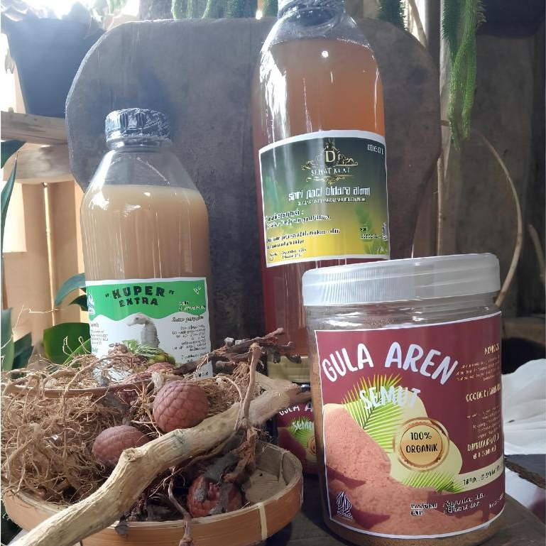 

KUPER HERBAL Paket Istimewa: Saripati Bidara alami + Gula Aren dan Saripati ginseng KL 1 Liter