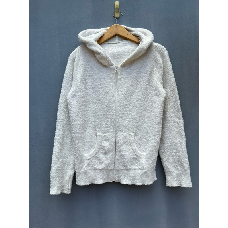 Jaket sherpa bulu Berhoodie GU white bukan uniqlo
