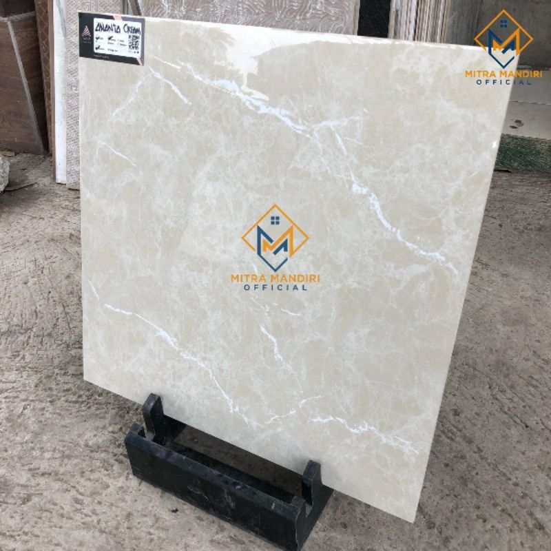 Granite lantai 60x60 Ananta cream | polish | Arna