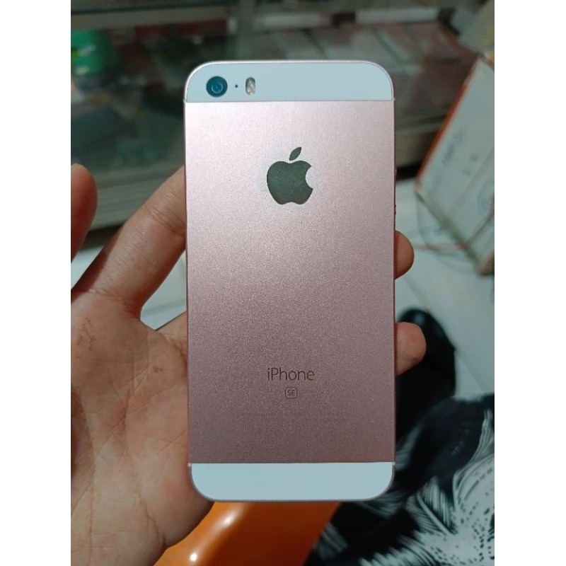 iPhone se 2016 128gb