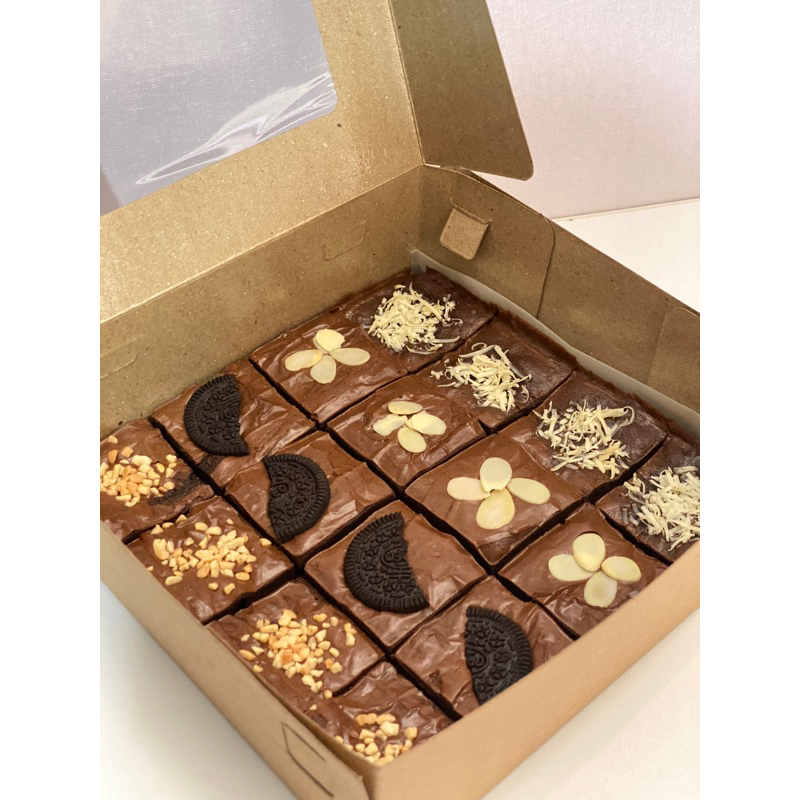 

Brownies Bite Brownies Box by Fall in Love Cake