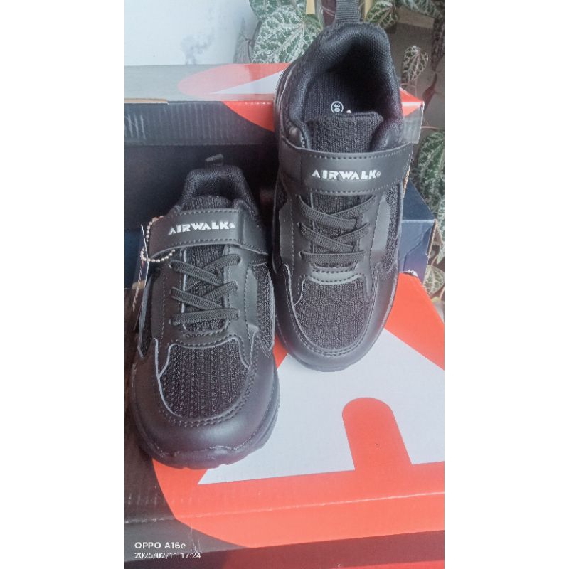 AIRWALK sepatu sekolah #original