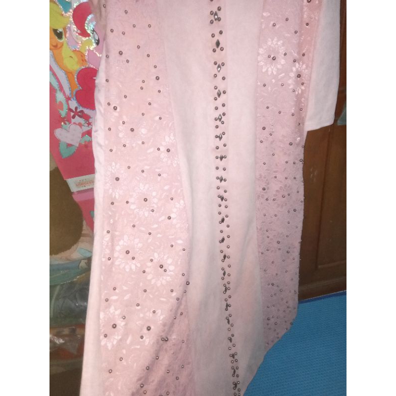 shellasaukia preloved