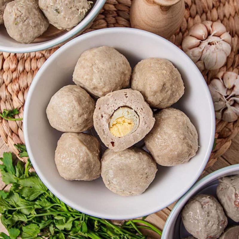 

Bakso isi telur puyu nikmat dan bergizi isi 10 plus bonus