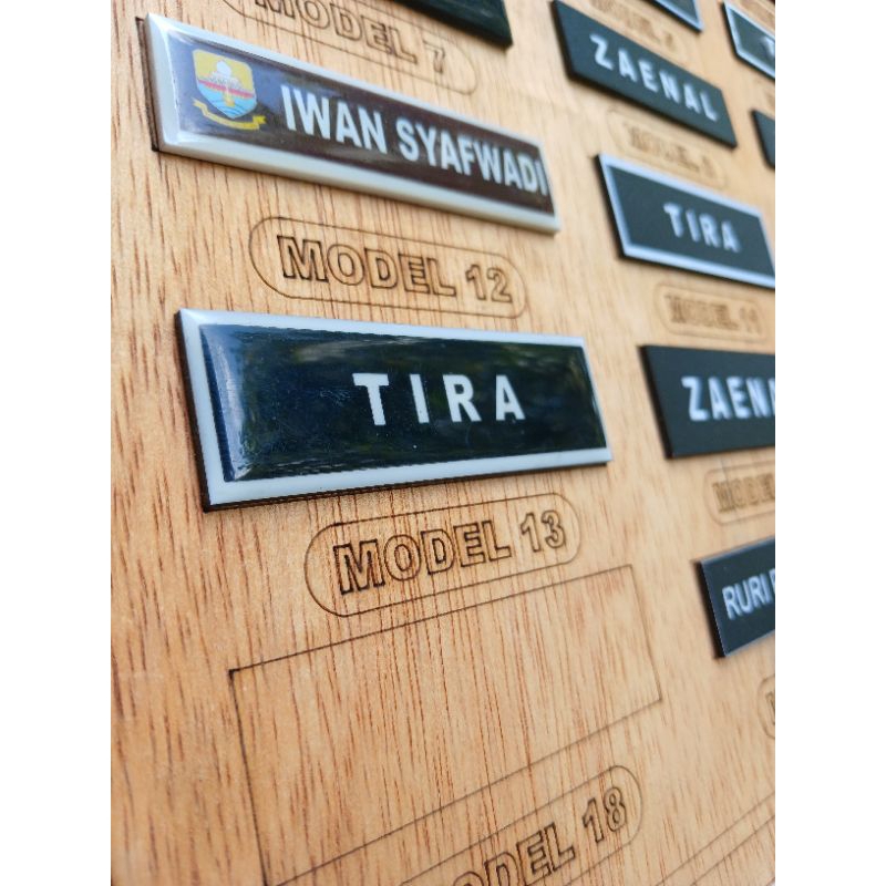 

Name tage akrilik Resin | nametage resin ukuran besar