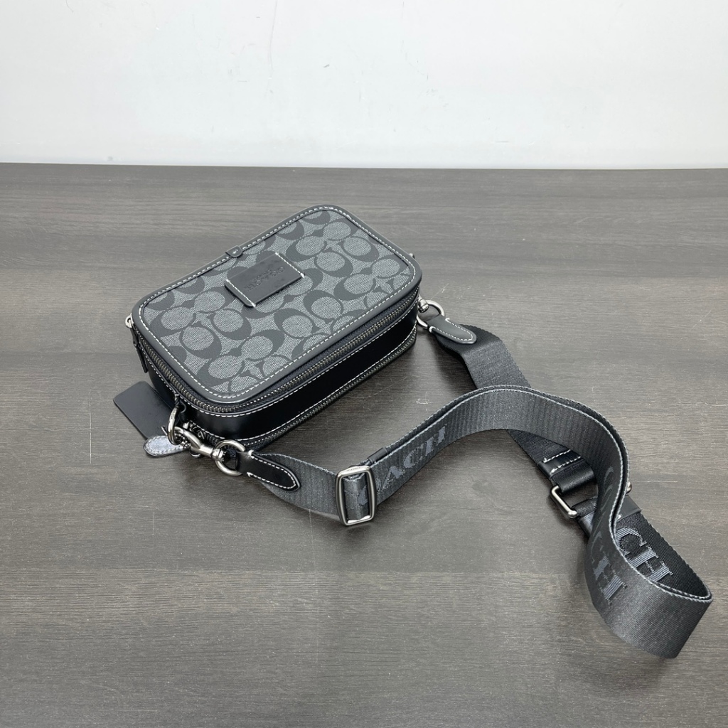 Sling Wyatt 20 Signature - tas selempang - tas pria - tas phone bag