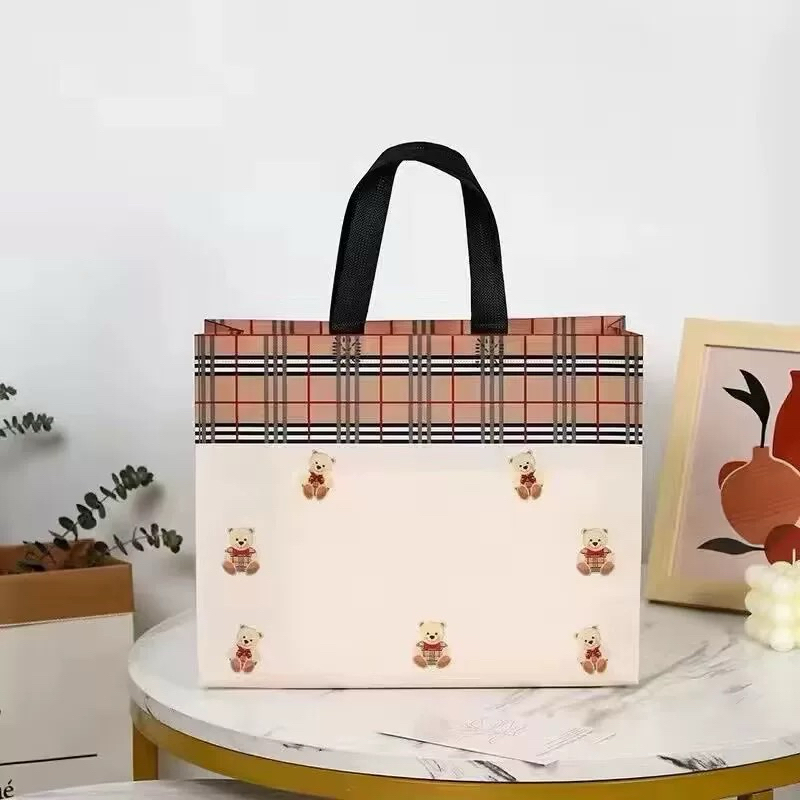 

Tas hadiah motif teddy bear goodiebag teddy bear