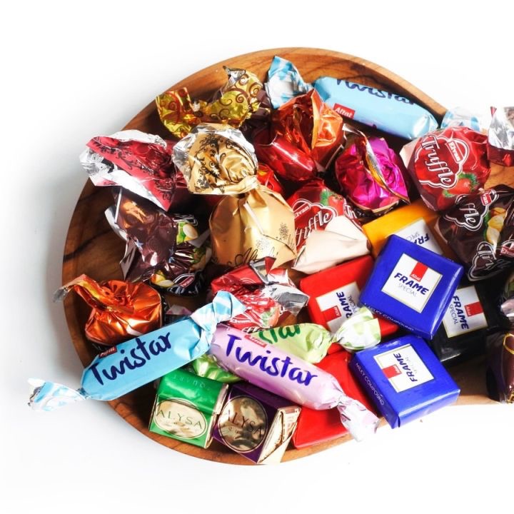 

Torimiaw - Coklat Arab 1kg Turki Mix / Made In Turkiye Coklat Kuncir