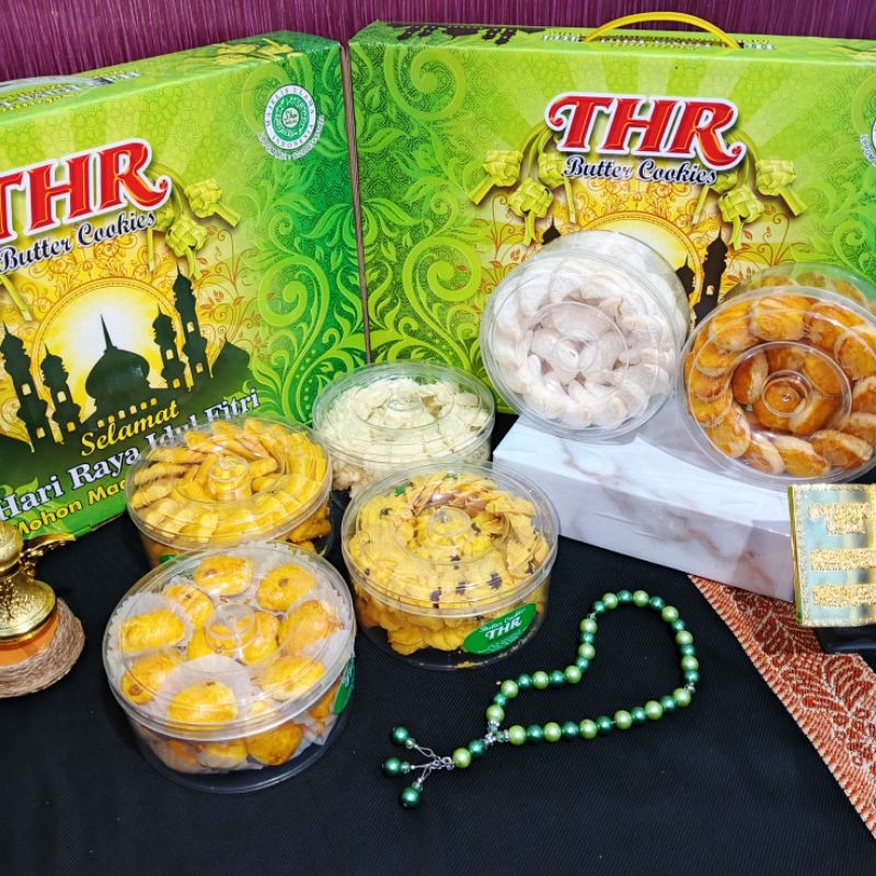 

PAKET KUE KERING LEBARAN KUALITAS PREMIUM PAKET THR IDUL FITR