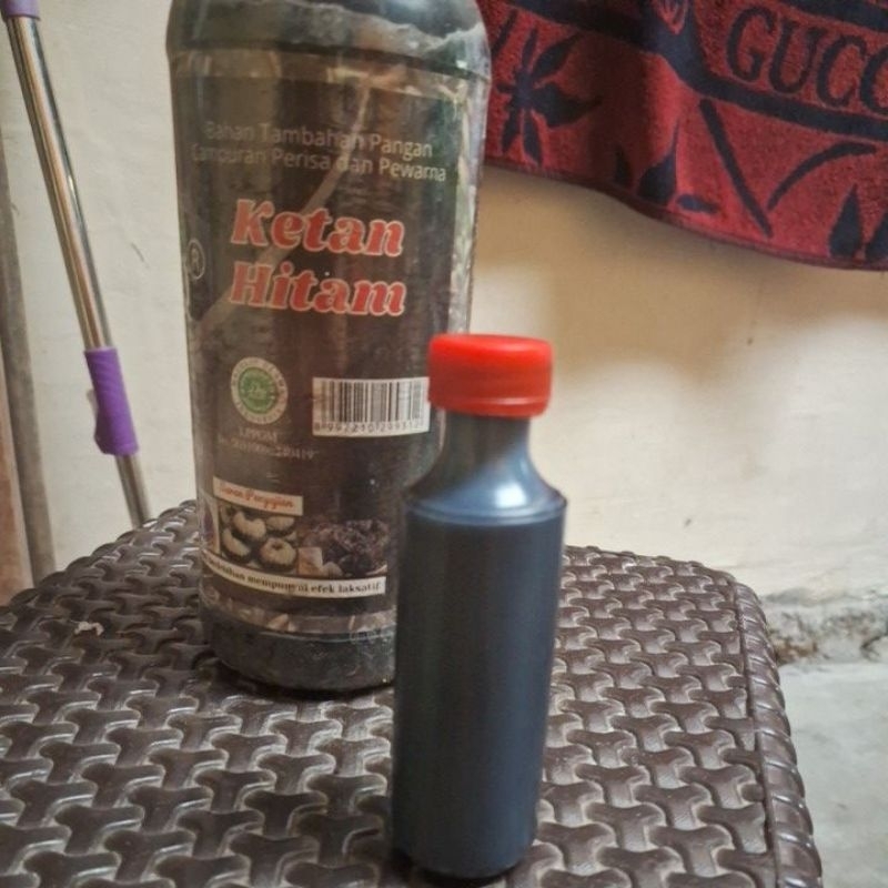 

Pasta Ketan Hitam Produk Olympic Repack Botol 20 Ml.Ed.2026