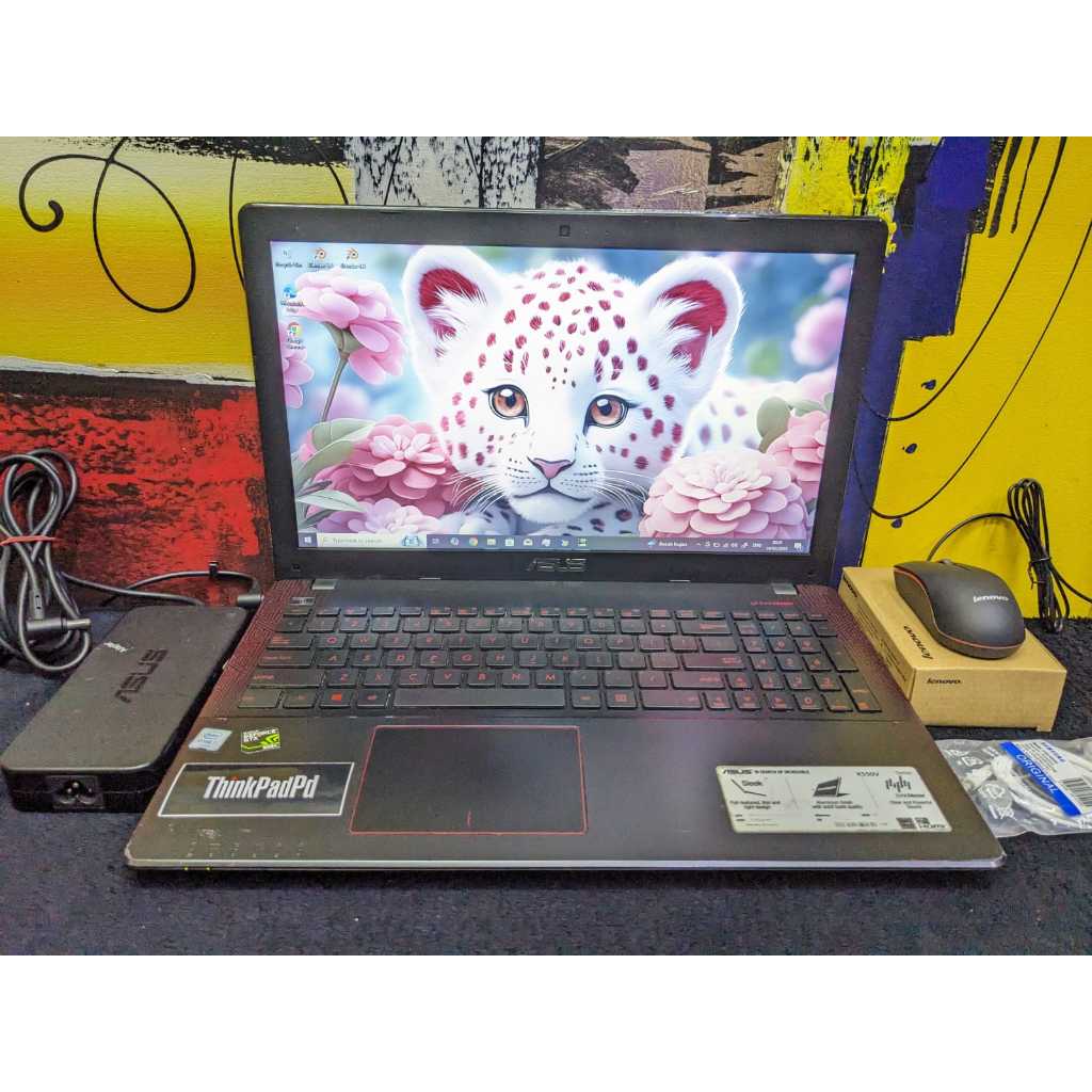 Laptop Gaming Asus Baby ROG X550V Core i7 6700HQ GTX 950M 2GB Mulus