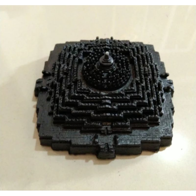 MINIATUR CANDI BOROBUDUR