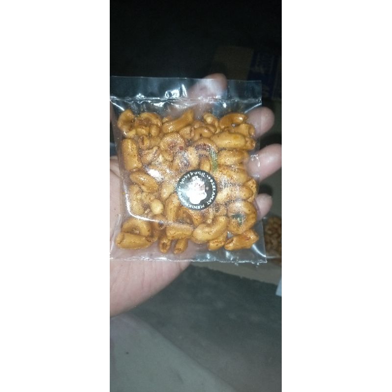 

MAKRONI BANTET