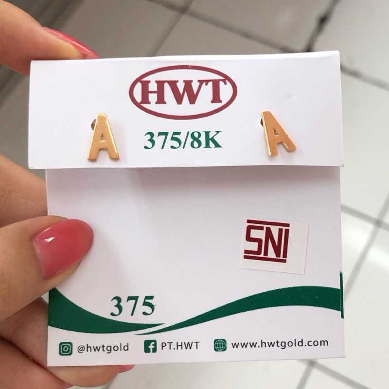 P6 KO- GIWANG HURUF A 1.2GR KADAR 375 ULIR EMAS ANTING