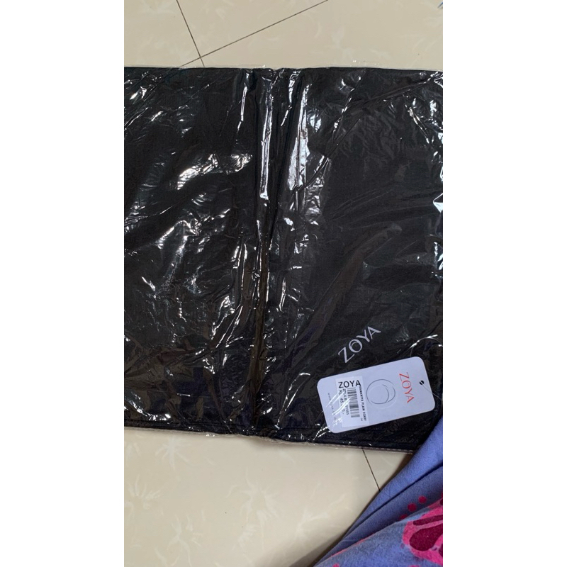 kerudung zoya
