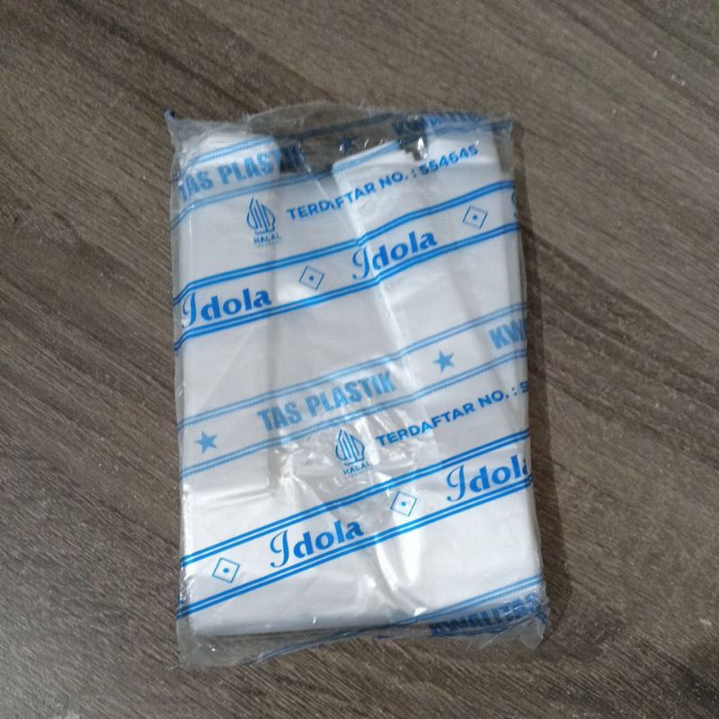 KANTONG PLASTIK CUP IDOLA ISI 2 CUP