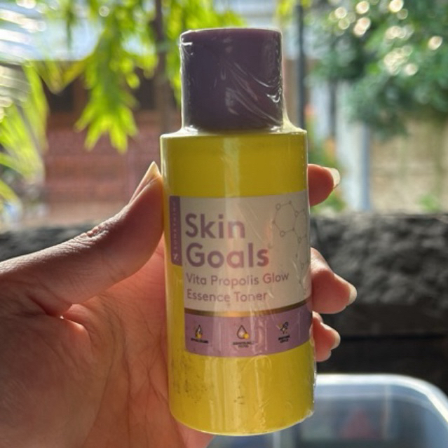Near expired Somethinc Skin Goals Vita Propolis Glow Essence Toner 100ml