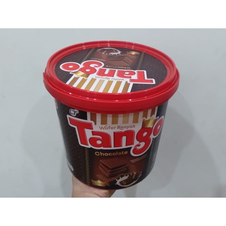 

TANGO WAFER KALENG 240GR ChOCOLATE