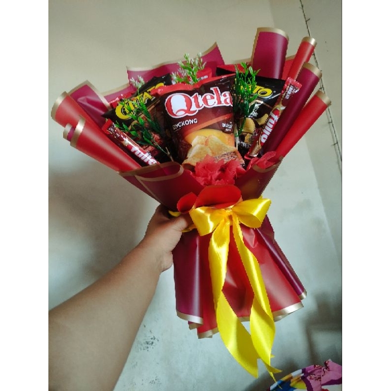 

buket Snack full merah