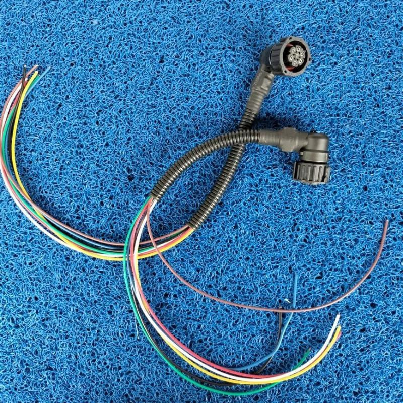 soket stoplamp lampu belakang truk Volvo 1pcs