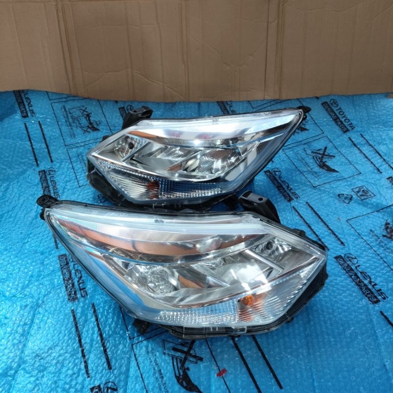 Headlamp Lampu Depan Calya Sigra 2019 2020 facelift