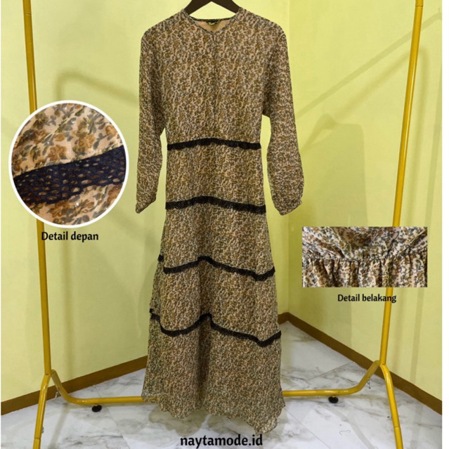 Nayta - Gamis Renda Tingkat Bunga Tyla