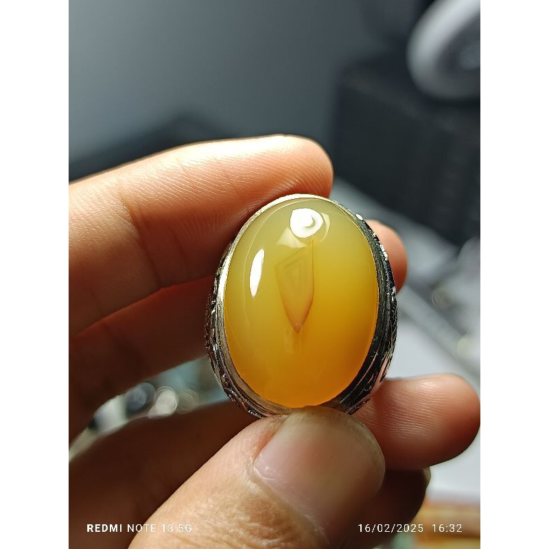 akik sulaiman kuning corak merah