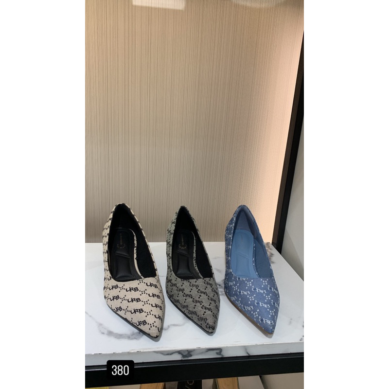 sepatu heels Urban and co original
