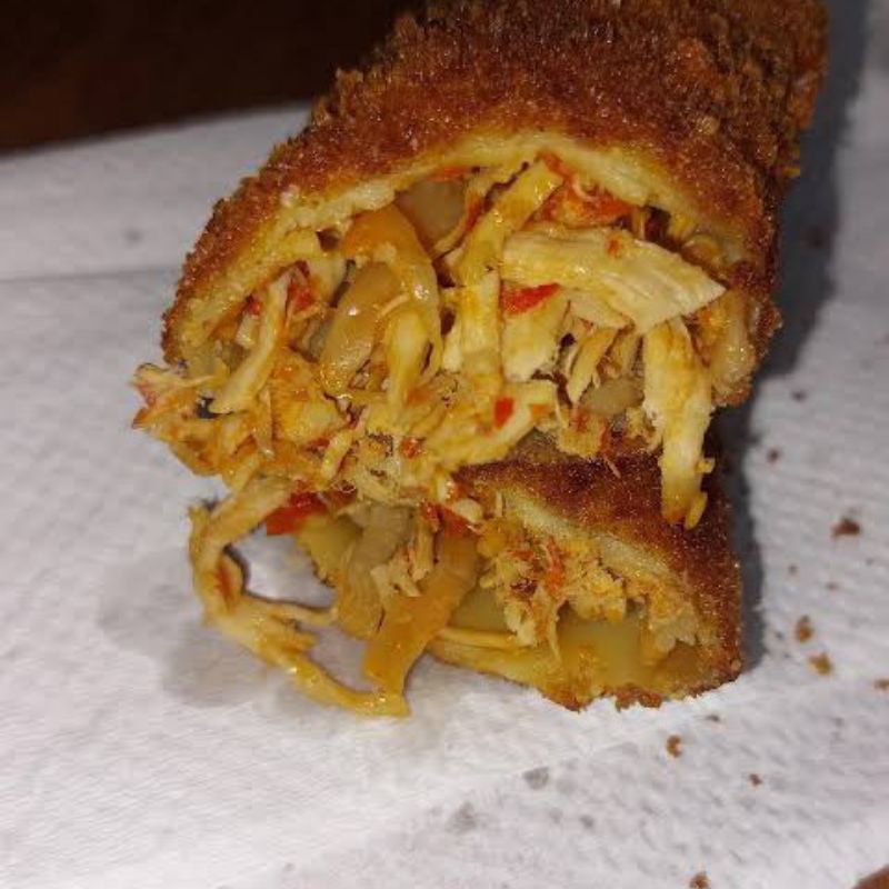 

Risopes Ayam suwir pedas FROZEN