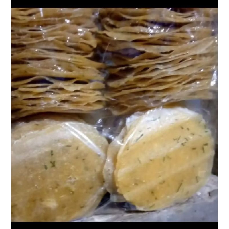 

Opang Singkong Gurih&Renyah.uk 10_11cm. isi 100 pcs