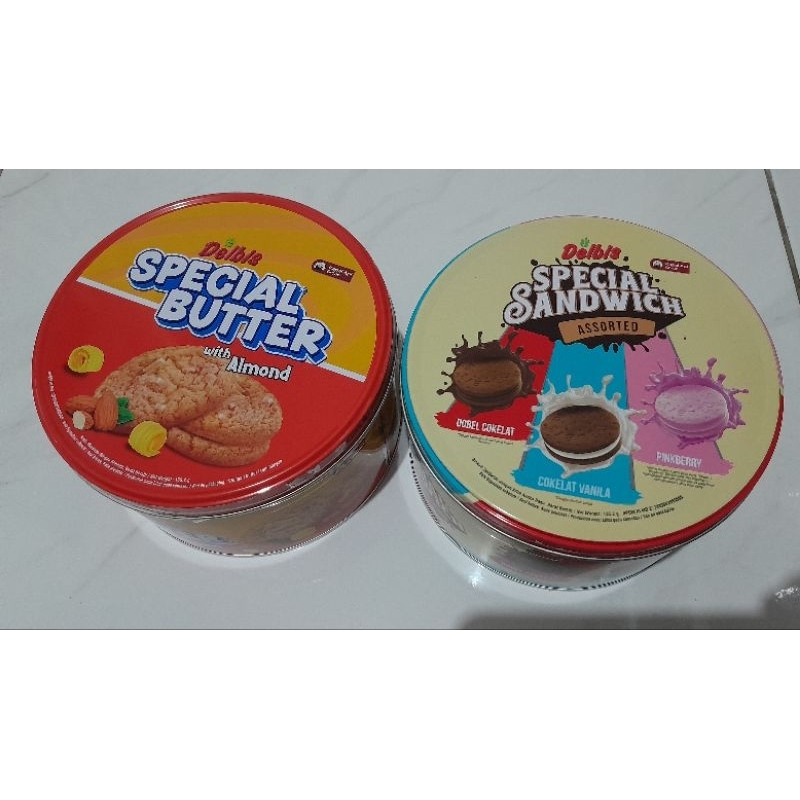 

KUE KALENG DELBIS 155GR