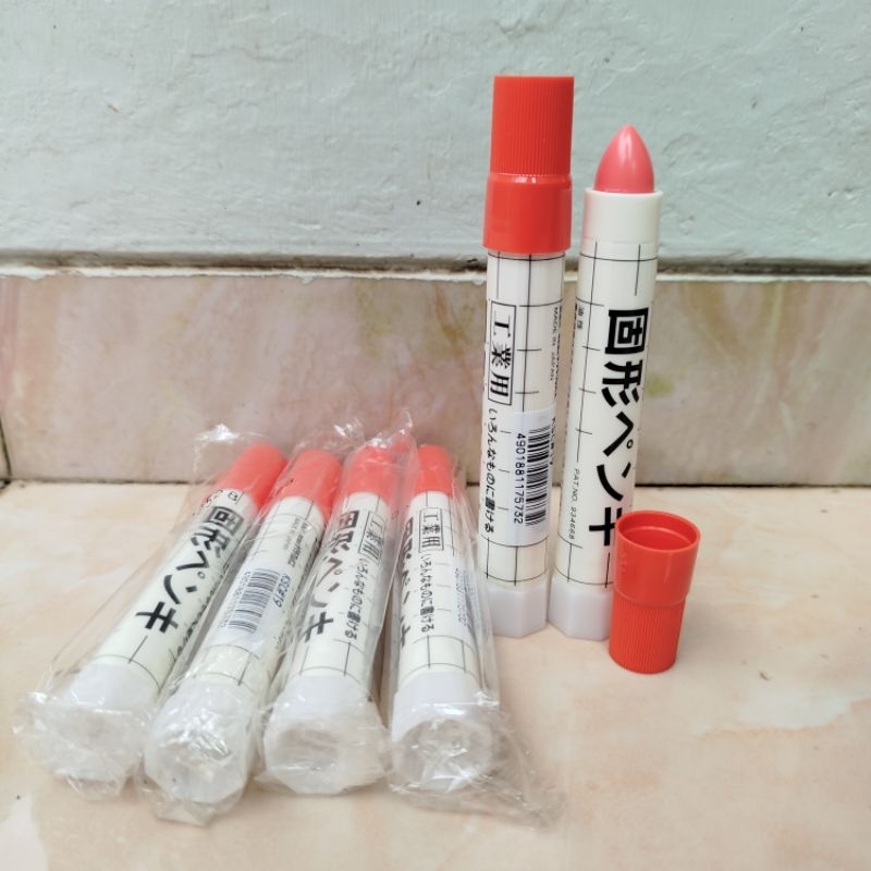 

Spidol cat solid, solid marker, industrial paint marker, spidol permanen, marker cat merah, spidol cat tahan air, marking pen, spidol cat Jepang, paint stick, spidol cat kayu, spidol cat logam, spidol cat serbaguna, solid paint marker, alat tulis industri
