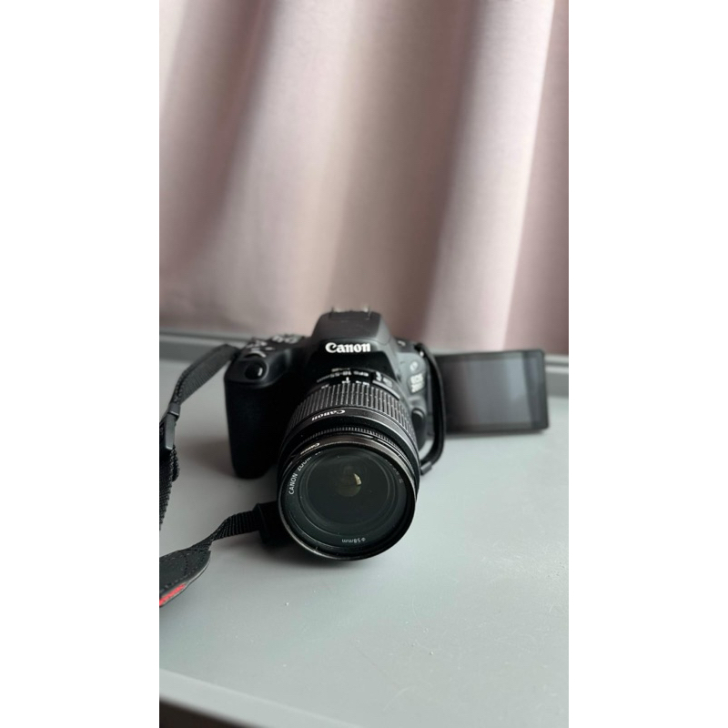Canon EOS 200D + bag + mic
