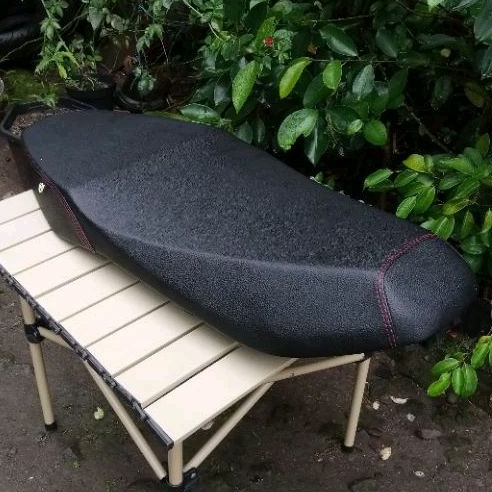 JOK VARIO 160 SLIM TINGKAT SIKU MBITECH CAMARO-jok Vario 160