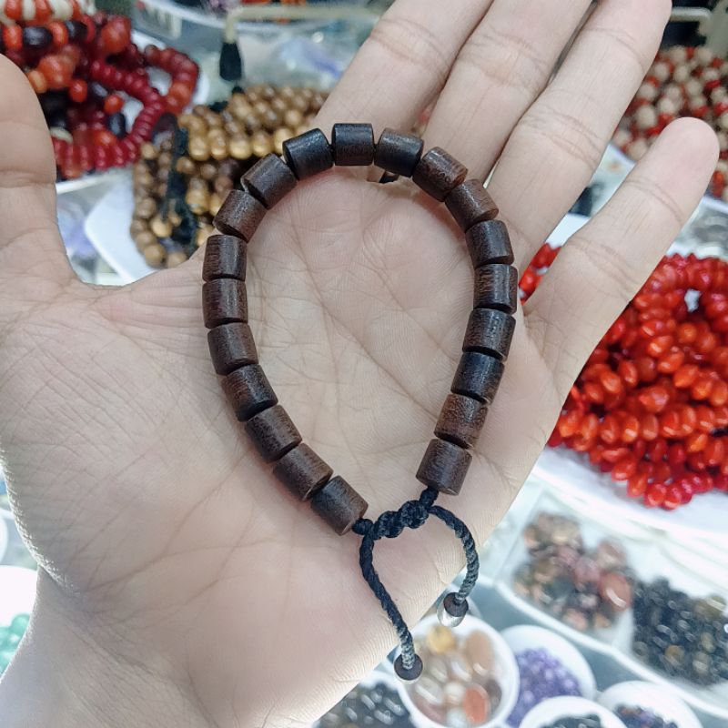 Gelang Kayu Ulin Timbul Motif Pipa