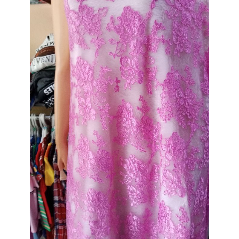 ( Kain Potongan ) Kain Tulle Brukat Bunga Timbul / Kain Kebaya.