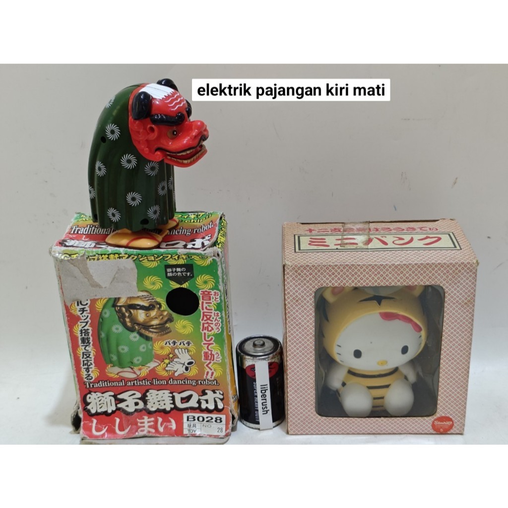 Set sanrio hello kitty vinyl big figure & traditional artistic lion dancing robot vintage display fi