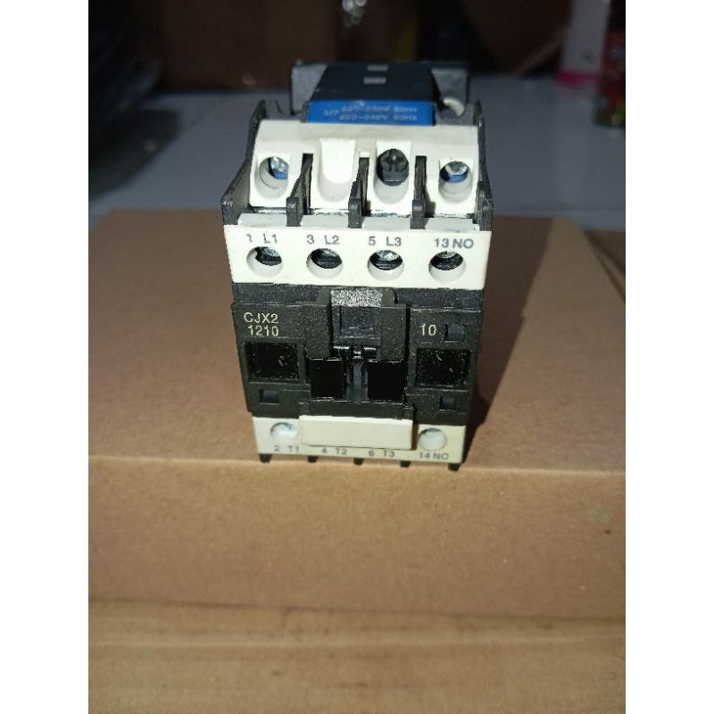 CHINT AC contactor CJX2-12 220V 380V - 220V