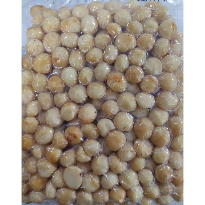 

Kacang Macadamia Roasted Kemasan 1kg