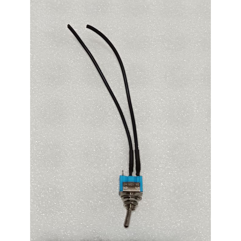 Switch togle 3 pin kecil Togle switch 3P saklar on off 3 kaki + kabel motor mobil