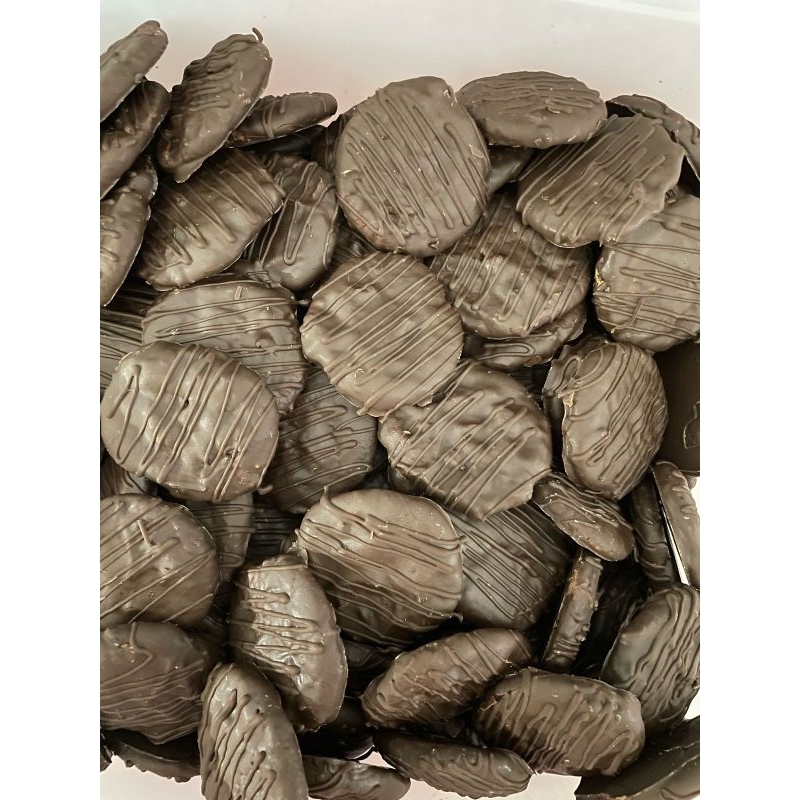 

Original Dark Cookies by kuku cookies