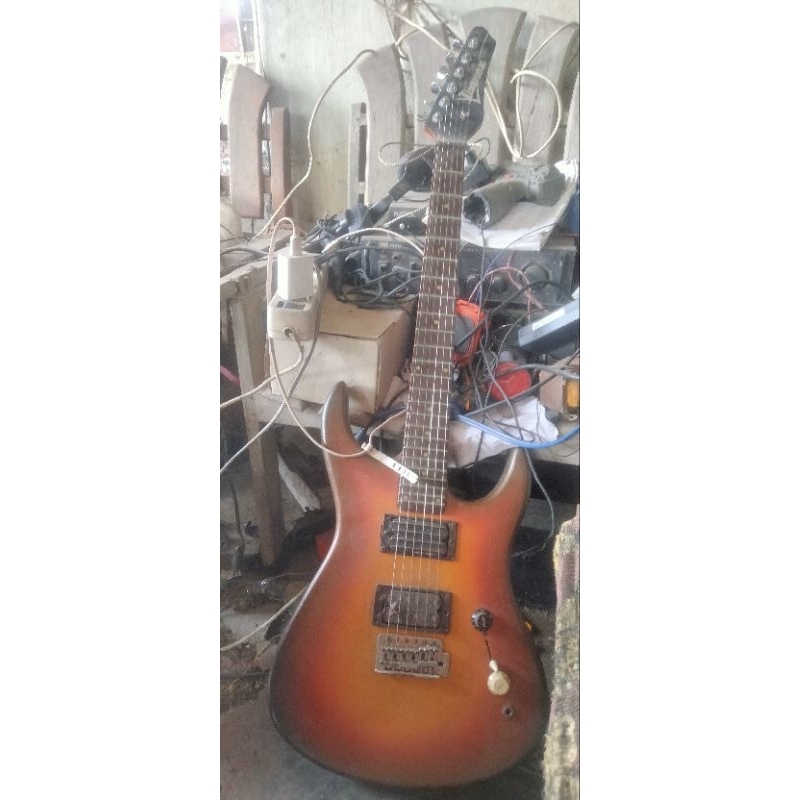 Gitar Ibanez bekas,free packing kayu