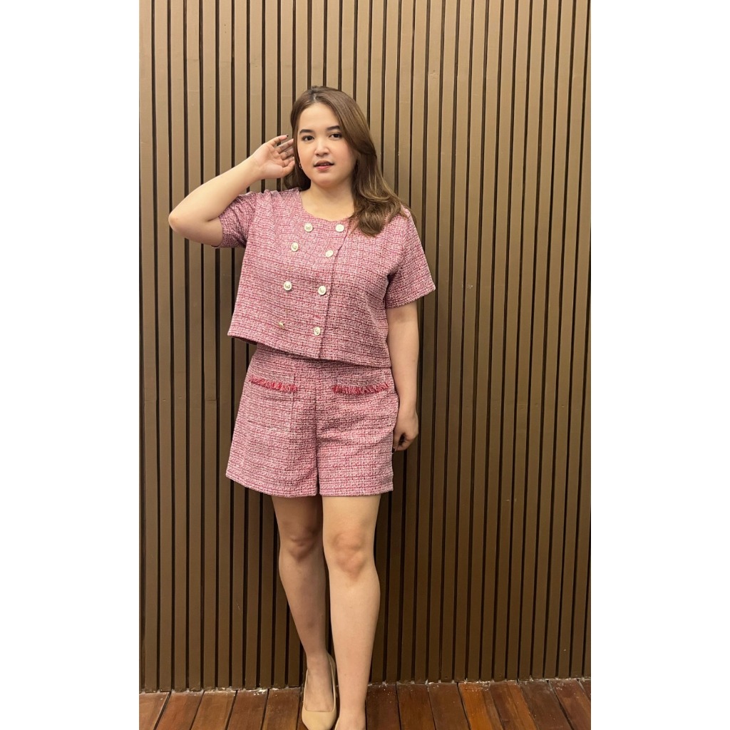 Domscorner - Eiko set - baju tweed kekinian wanita- buttoned tweed top - a line pants - shortpants -