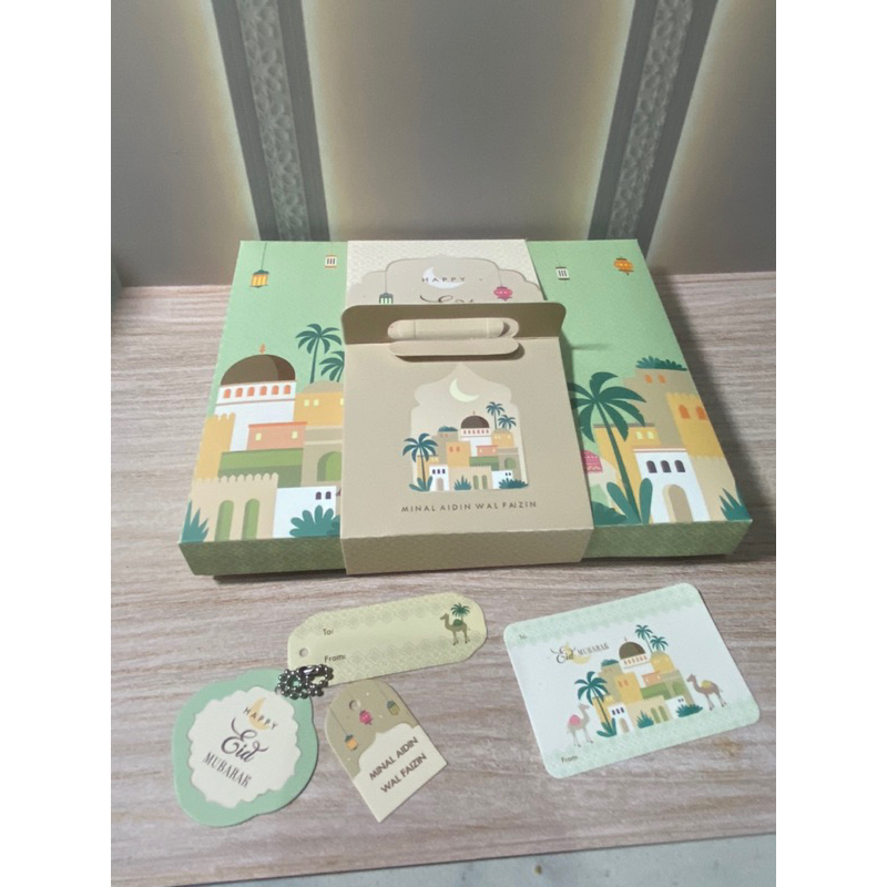 

Hampers Idul Fitri-Set Box Amira