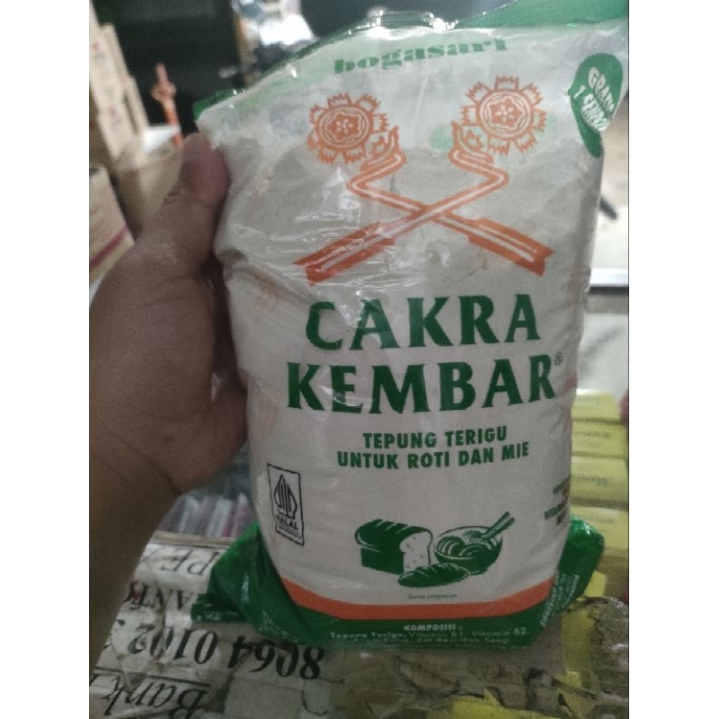 

Tepung Cakra kembar
