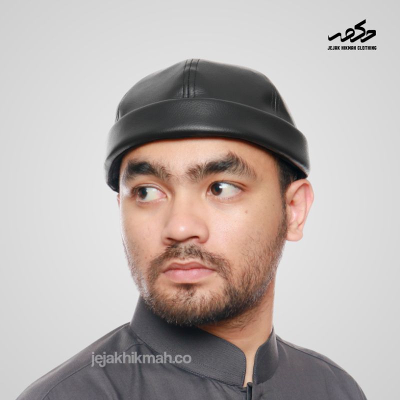 TOPI PECI MIKI HAT HITAM KULIT BLACK LEATHER by Jejak Hikmah