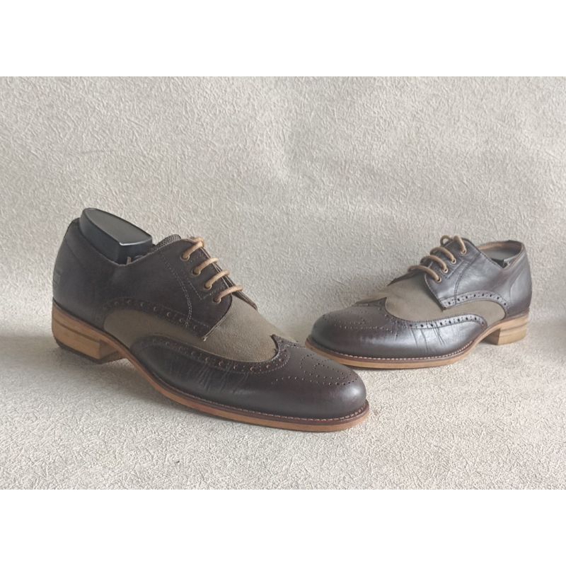 Sepatu second branded G-star raw size 43/44