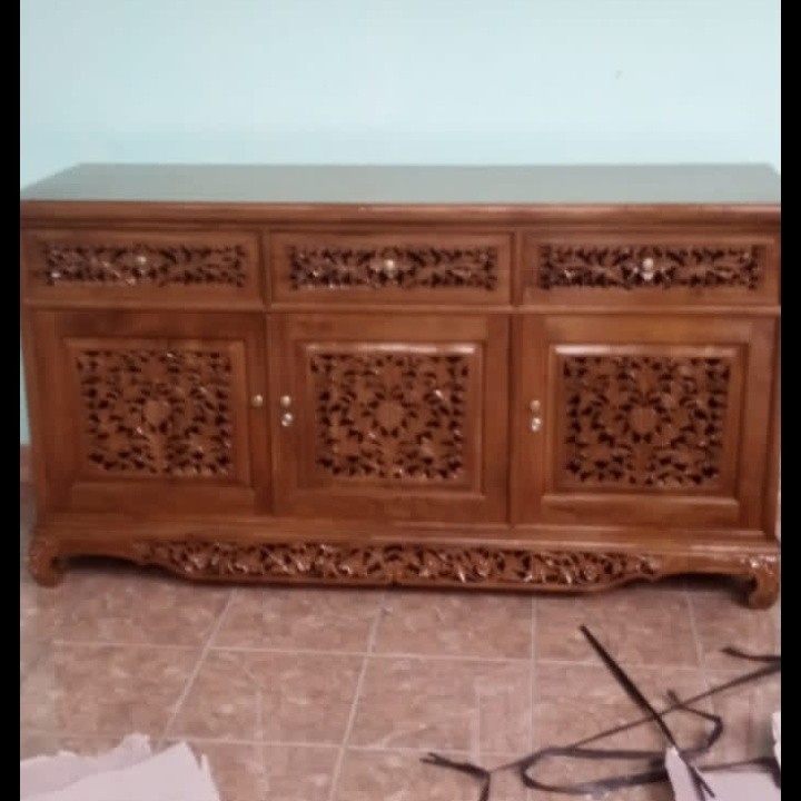 buffet palembang 3 pintu jati, buffet jati ukiran
